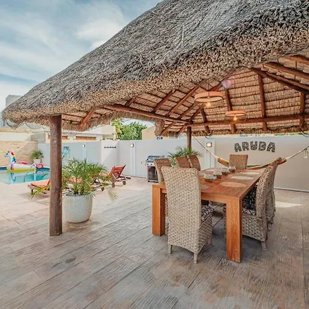 New! Villa De Leon, Suitable For 14 Persons. 5 Bedrooms, 5 Bathrooms